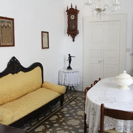 Alojamento de Acomodação e Pequeno-almoço Palazzo Bitonti 3*